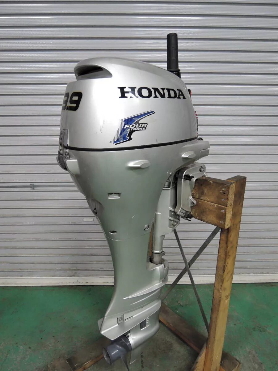 Honda bf 9.9. Мотор Хонда 9.9. Honda 20 4-х тактный. Мотор Хонда 9.9 4 тактный. Куплю плм б у