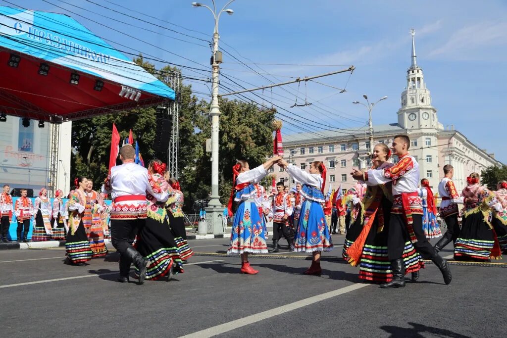 Воронеж день россии. Праздник. Праздник в городе. Праздник день города. Воронеж праздник.