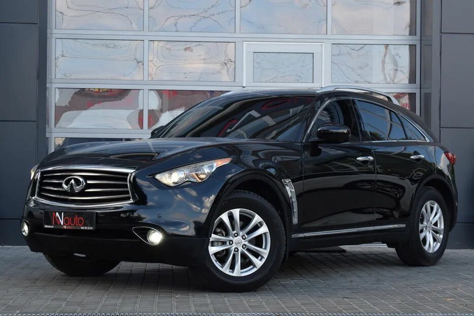 Инфинити fx35 70 2014. Infiniti m37. Кроссовер инфинити fx35. Отзывы ниссан инфинити. Infiniti fx jx35.
