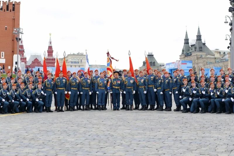 Парад в москве 2024 будет. Академия АГЗ МЧС Москва. АГЗ МЧС парад. Парад Победы МЧС России. Парад Победы АГЗ МЧС России 2023.