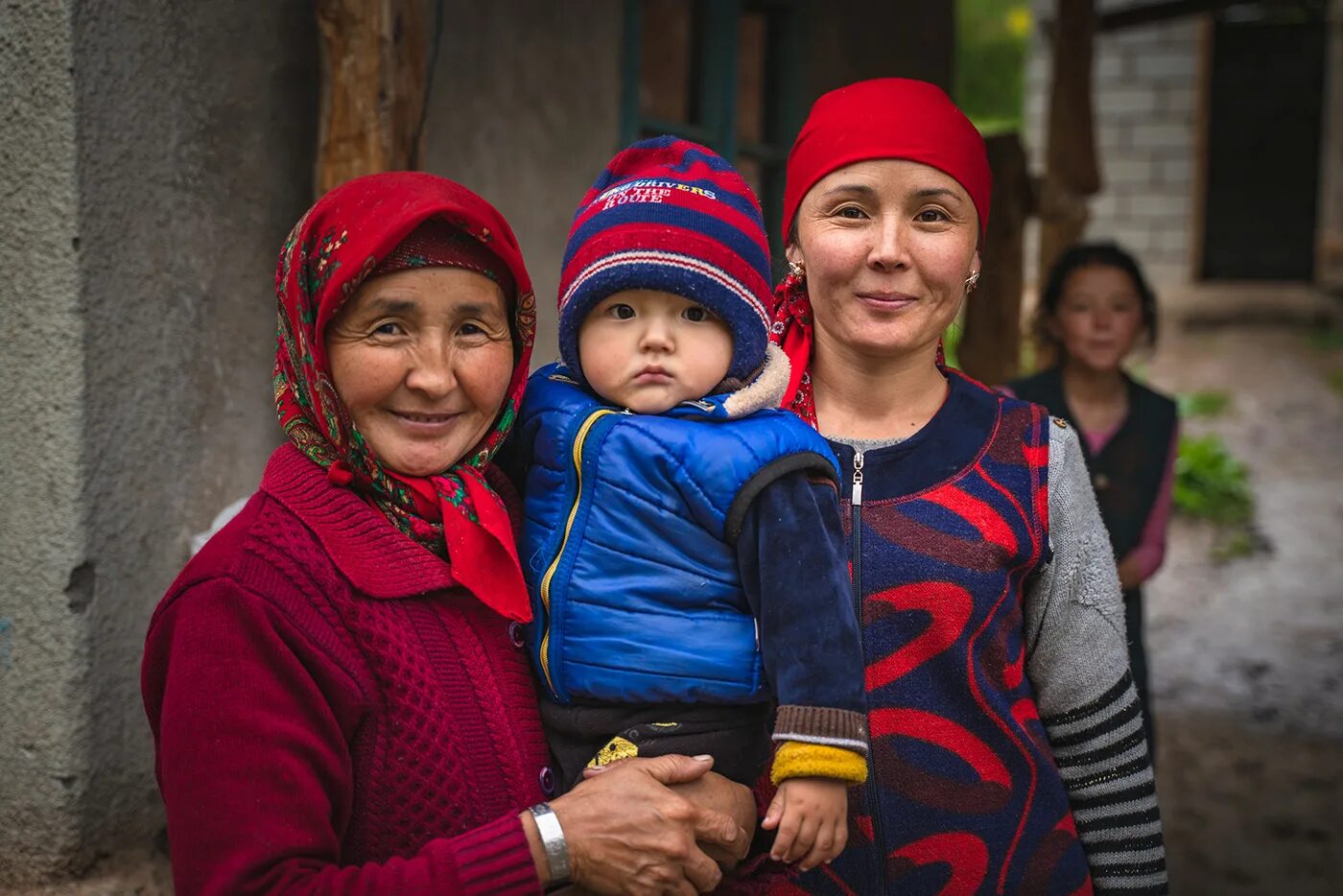 Дети киргизов. Киргизия жители. Киргизы люди. Киргизия население. Кыргызстан местные жители.