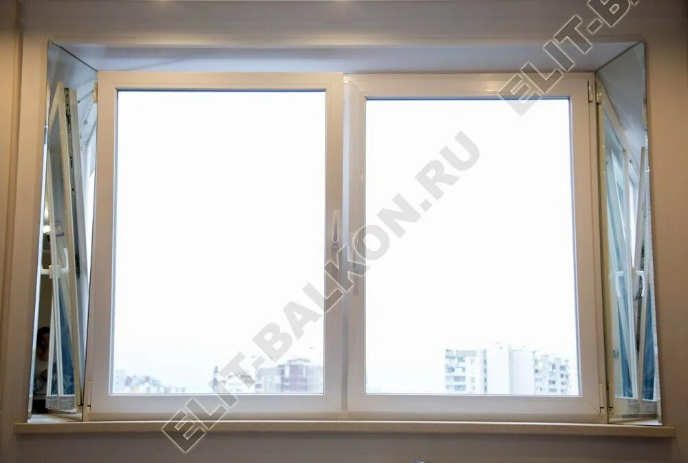 Зеркальные откосы на окнах фото Зеркала на откосах окон в интерьере