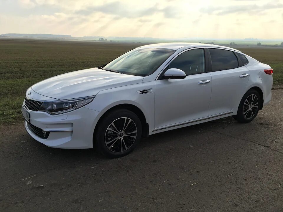 Диски оптима. Kia Optima JF 2.4. Kia Optima 4. Диски r18 на Киа Оптима JF. Диски на Киа Оптима r17.