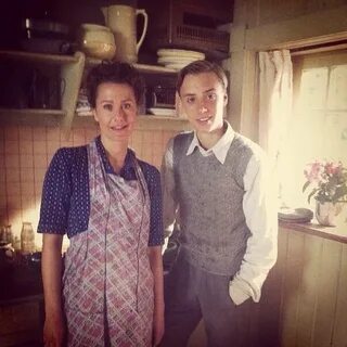 А с тобою мальчик пай без тебя