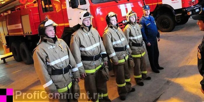 Повышенная зарплата мчс. Зарплата пожарного. Зарплата пожарного МЧС. Вольнонаемные пожарные в МЧС. Оклад пожарного МЧС.