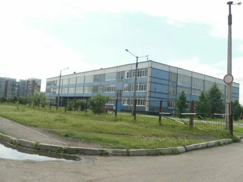 школа 14 новокузнецк. новокузнецк, новобайдаевская 11а 256. директор школы 56 новокузнецк. новобайдаевская улица новокузнецк. 56 школа новокузнецк учителя.