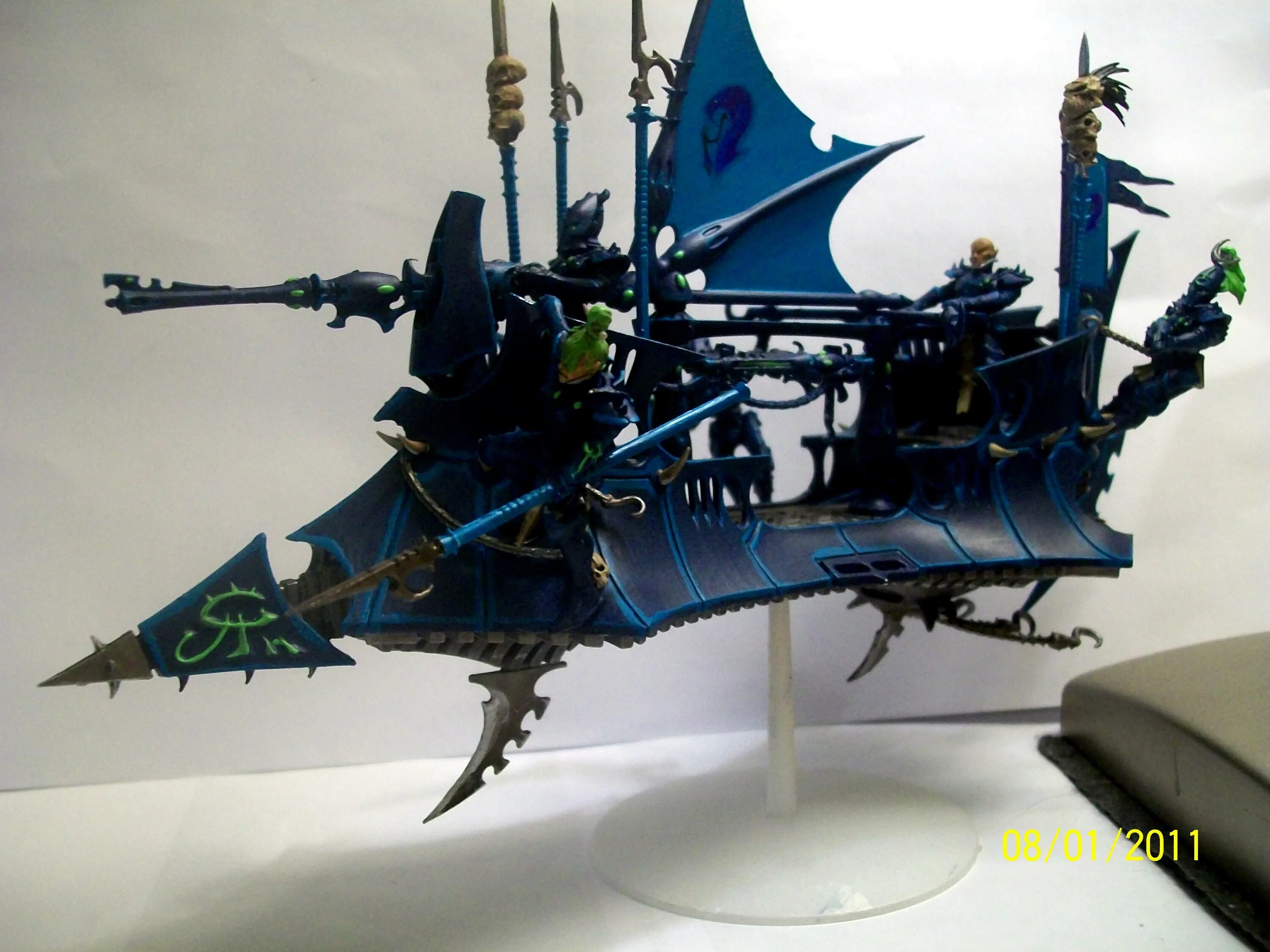 Broken lance warhammer. Dark Eldar Raider old. Dark Lance Warhammer. Heat Lance Dark Eldar.