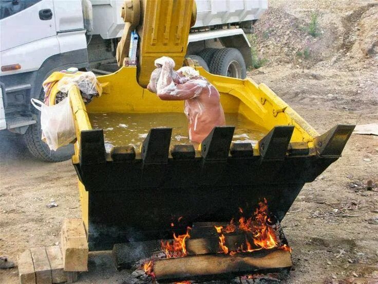 Ковша едет