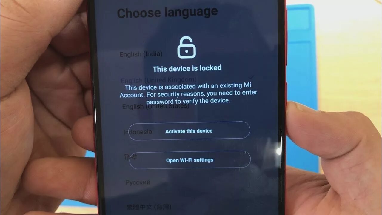 Redmi note 9 unlock. Разблокировка смартфона Xiaomi. Разблокировка mi аккаунта. Заблокированный смартфон. Разблокировка телефона Redmi.