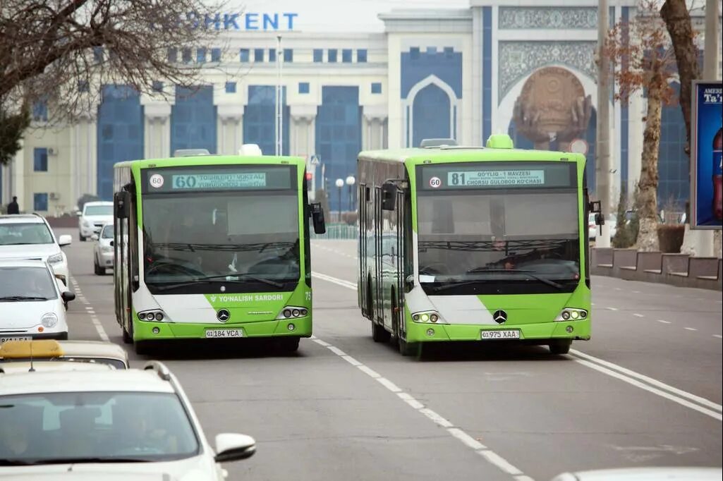 93 автобус ташкент. Автобус ташкент. Ташкент транспортная ул. Трехуровневая развязка ташкент. Tashkent mercedes benz conecto.