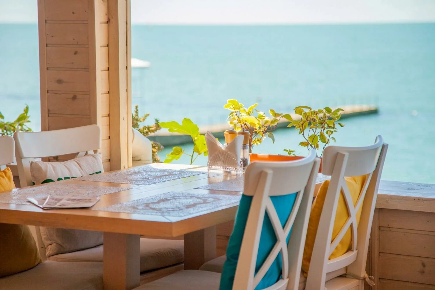 Рестораны сочи с видом на море. Сан ремо сочи ресторан. Рестораны сочи с видом на море. Родина гранд отель и спа сочи фото. Ресторан сан ремо сочи бар.