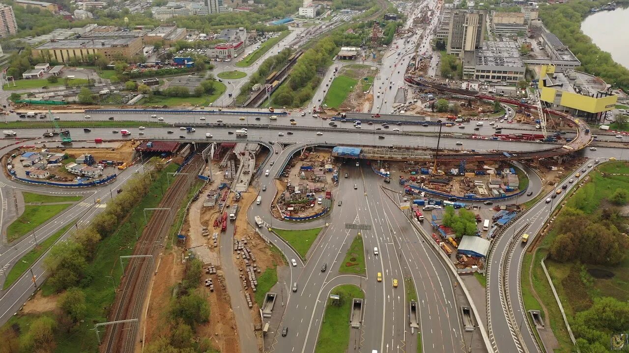 Дороги москвы реконструкция. Волоколамское шоссе эстакада. Волоколамское шоссе реконструкция 2020. Развязка Волоколамского шоссе и МКАД. Эстакада МКАД Варшавское шоссе 2020.