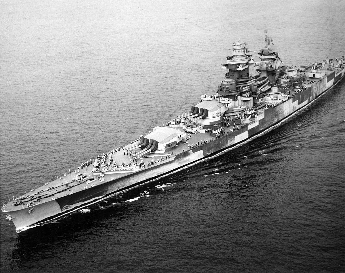 Класс линкор. Французский линкор ришелье. richelieu 1943. французский линкор &quot;richelieu&quot;. ришелье корабль.