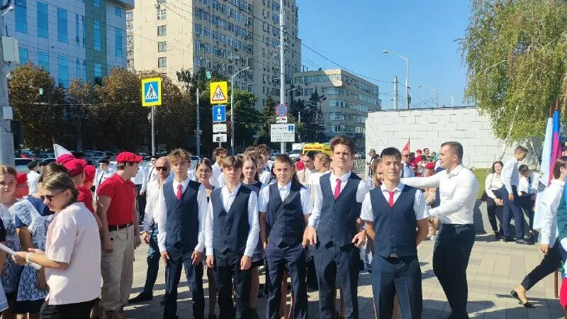 школа 105 челябинск кузнецова. 102 школа воронеж. школа 105 самара. школа 105 отзывы. школа 71 воронеж.