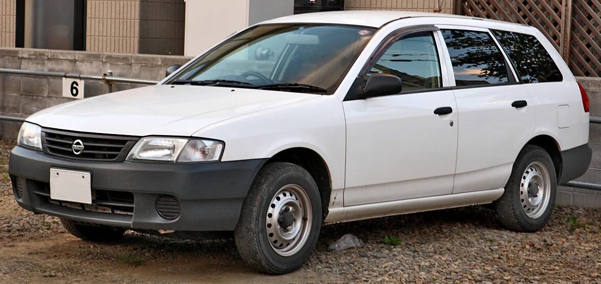 Ниссан ад универсал 1999. Тойота ад. Nissan ad 2005. Nissan ad y11. Ниссан ад универсал 1999.