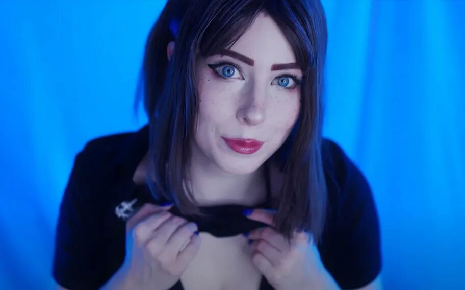 Mollyredwolf cosplay. Молли редвульф. Молли Рэд Вульф. Косплей на Сэм ассистент самсунг 18. Сэм ассистент косплей.