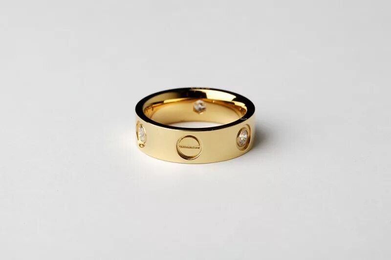 Кольцо в виде россии. Кольцо Cartier fn6389. Cartier 75052 кольцо. Картье лав кольцо золотое. Кольцо Cartier g5241.