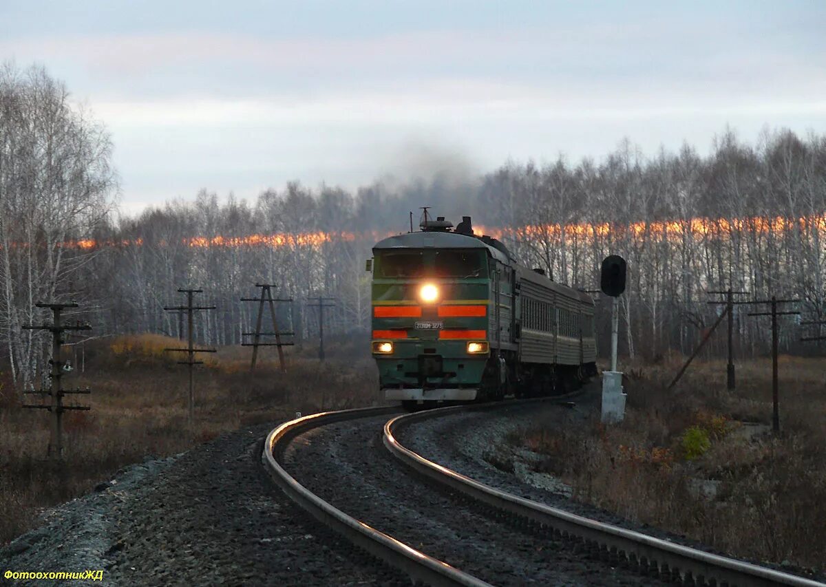 Железнодорожная майна. 2тэ10м в Ульяновске. Тепловоз 2м62у Ульяновск майна. ЖД майна Ульяновск. Тепловозы Ульяновска.