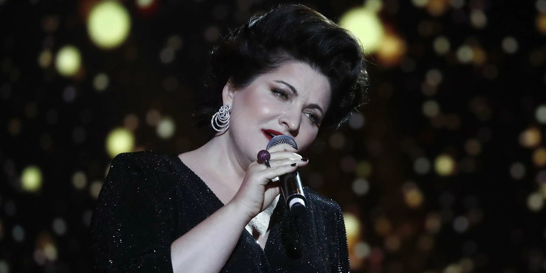 Грузинские оперные певцы. Грузинская певица хибла герзмава. Анита рачвелишвили оперная певица. Грузинская оперная певица. Грузинская оперная певица.