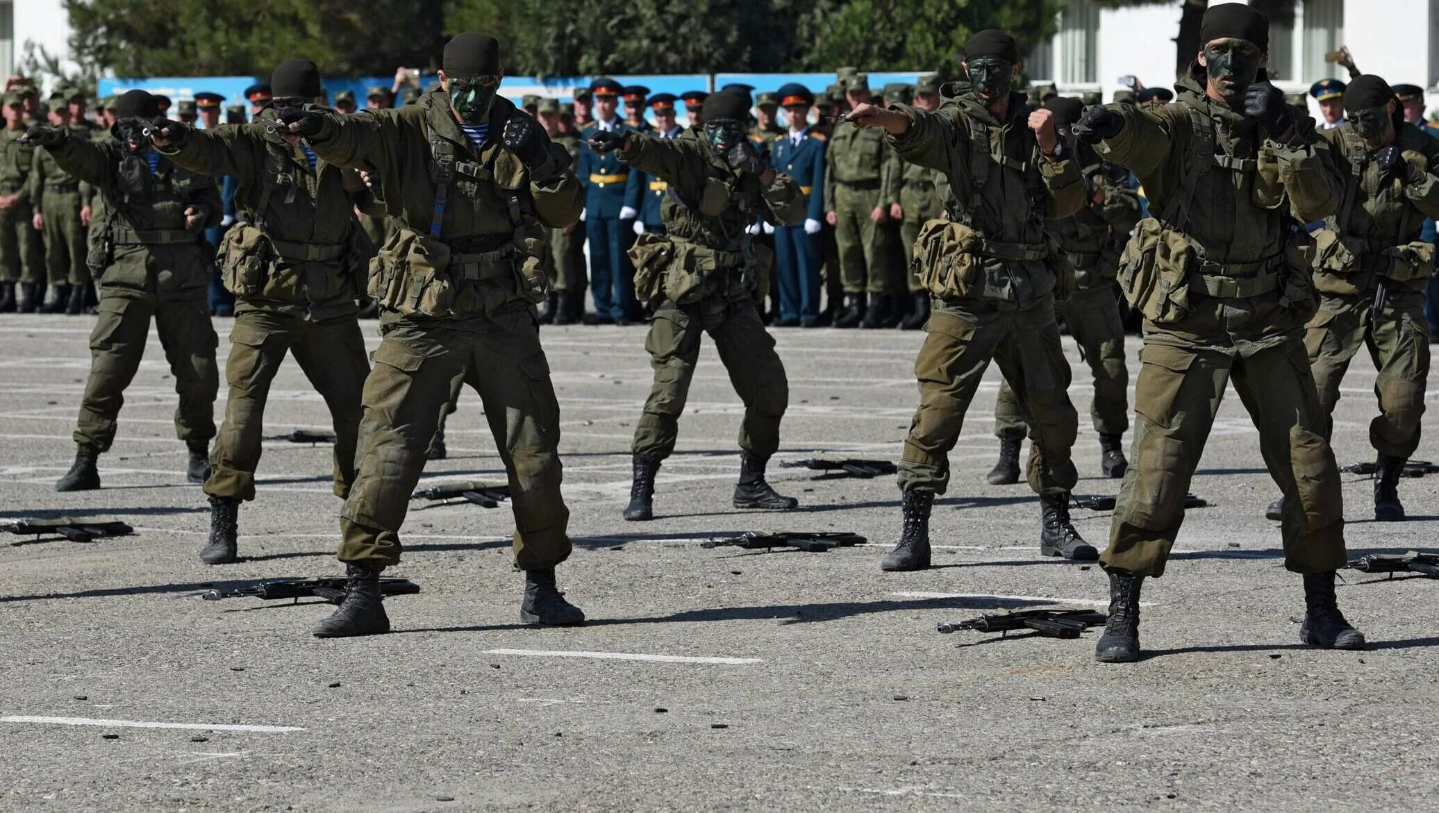 Душанбе части. 201 База РФ В Таджикистане. 201 Военная база Таджикистан. 201-Я Российская Военная база в Таджикистане. 201 Военная база и в. России. В. Таджикистане.