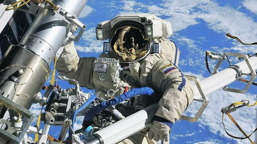 Космонавтов 21 воронеж. Скафандр космонавта роскосмос. Космонавт в космосе. Центр гигиены и эпидемиологии воронеж. Космонавтов 7 воронеж.