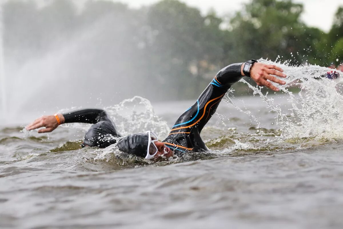 Open competition. Плавание на открытой воде. Заплыв на открытой воде. Соревнования на воде. Плавание в открытой воде соревнования.