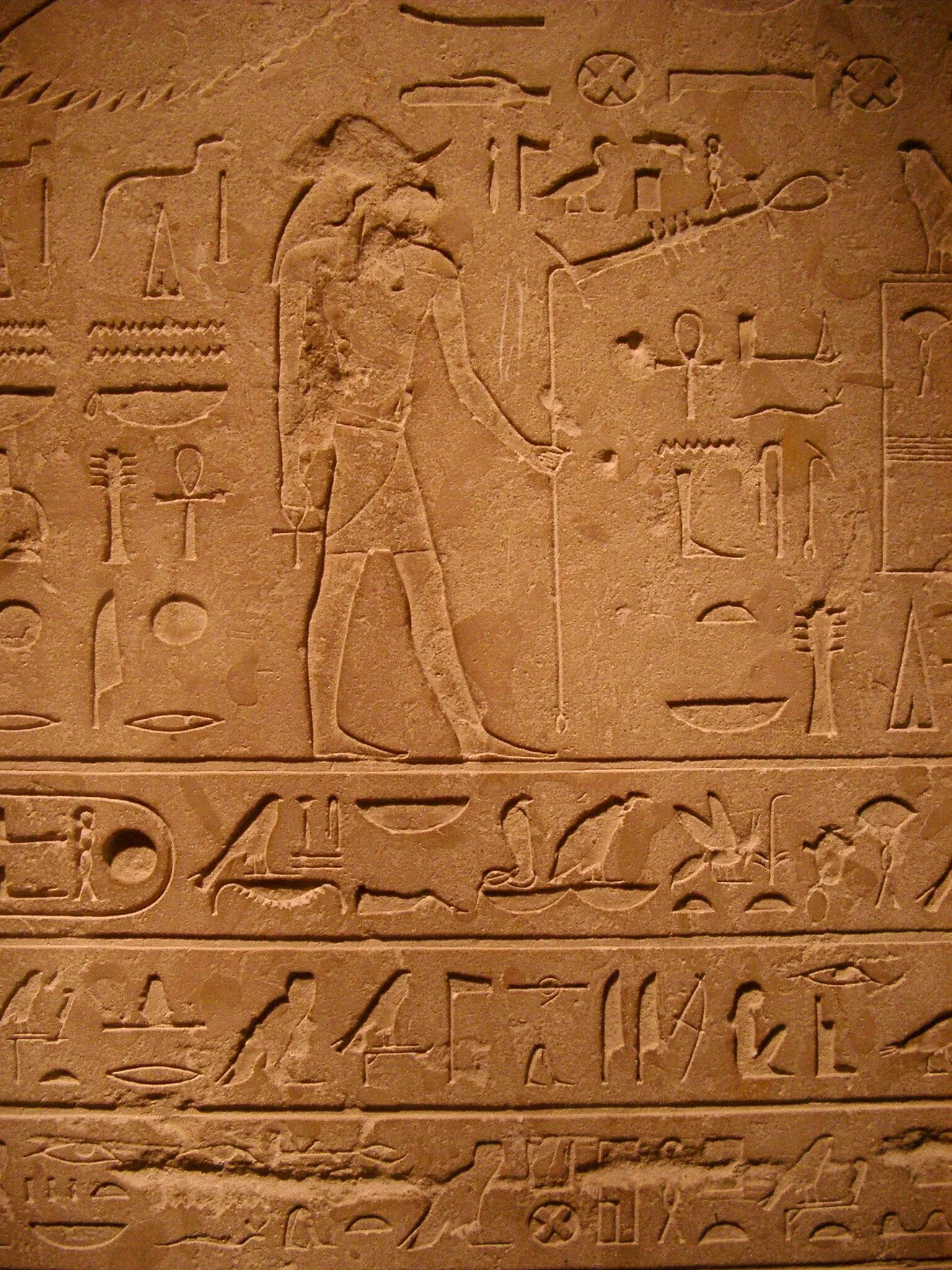 Иероглифы пирамид. Идеограммы древнего Египта. Иероглифическая письменность древнего Египта. Древнейшие иероглифические надписи Египта. Египетские иероглифы древнеегипетские.