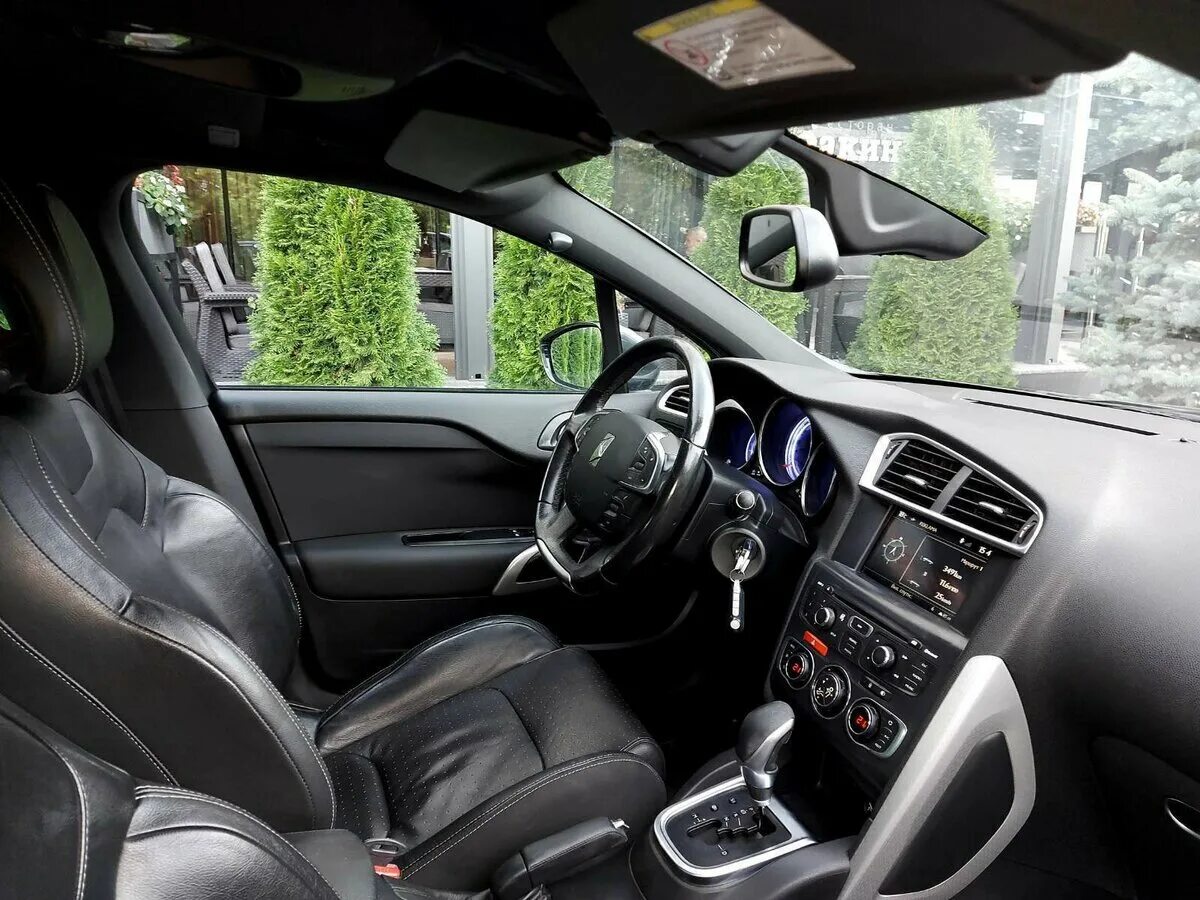 Citroën c4 хэтчбек 2009. стоит ли брать ситроен. ситроен с4 хэтчбек 2008. Citroen c4 sedan 2021. Citroen ds4 потолок.