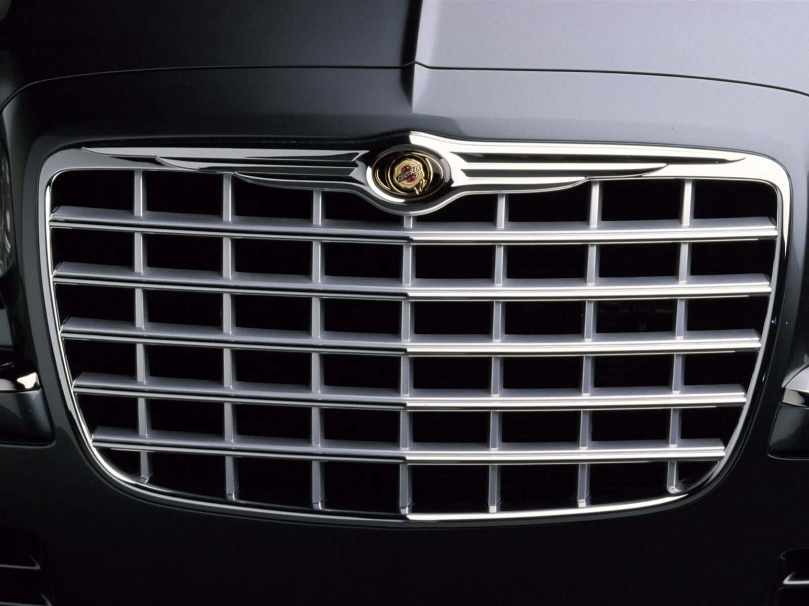 Geely эмгранд лого машины. Новый шильдик джили. Значок джили и кадиллак. Самый красивый значок машины. Cadillac escalade марка.