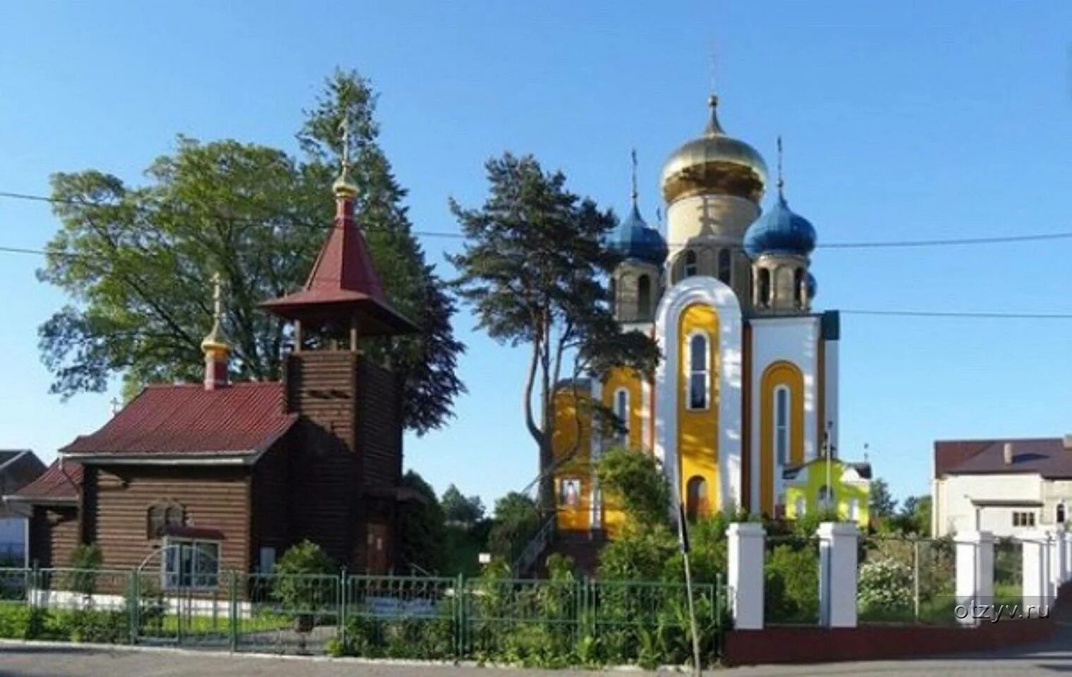 Храм в Советске Калининградской области. Церковь трех святителей Советск. Храм трех святителей в Калининграде. Невского советск