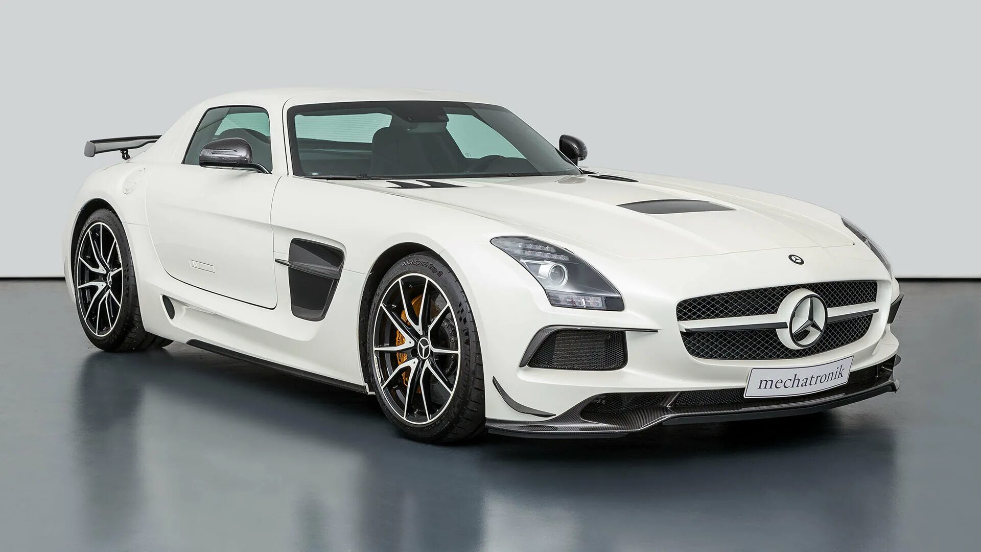 Mercedes sls 1998. Мерседес sls amg. Mercedes sls amg 2010. Mercedes benz 722 sls. Sls характеристики ракета-носитель.