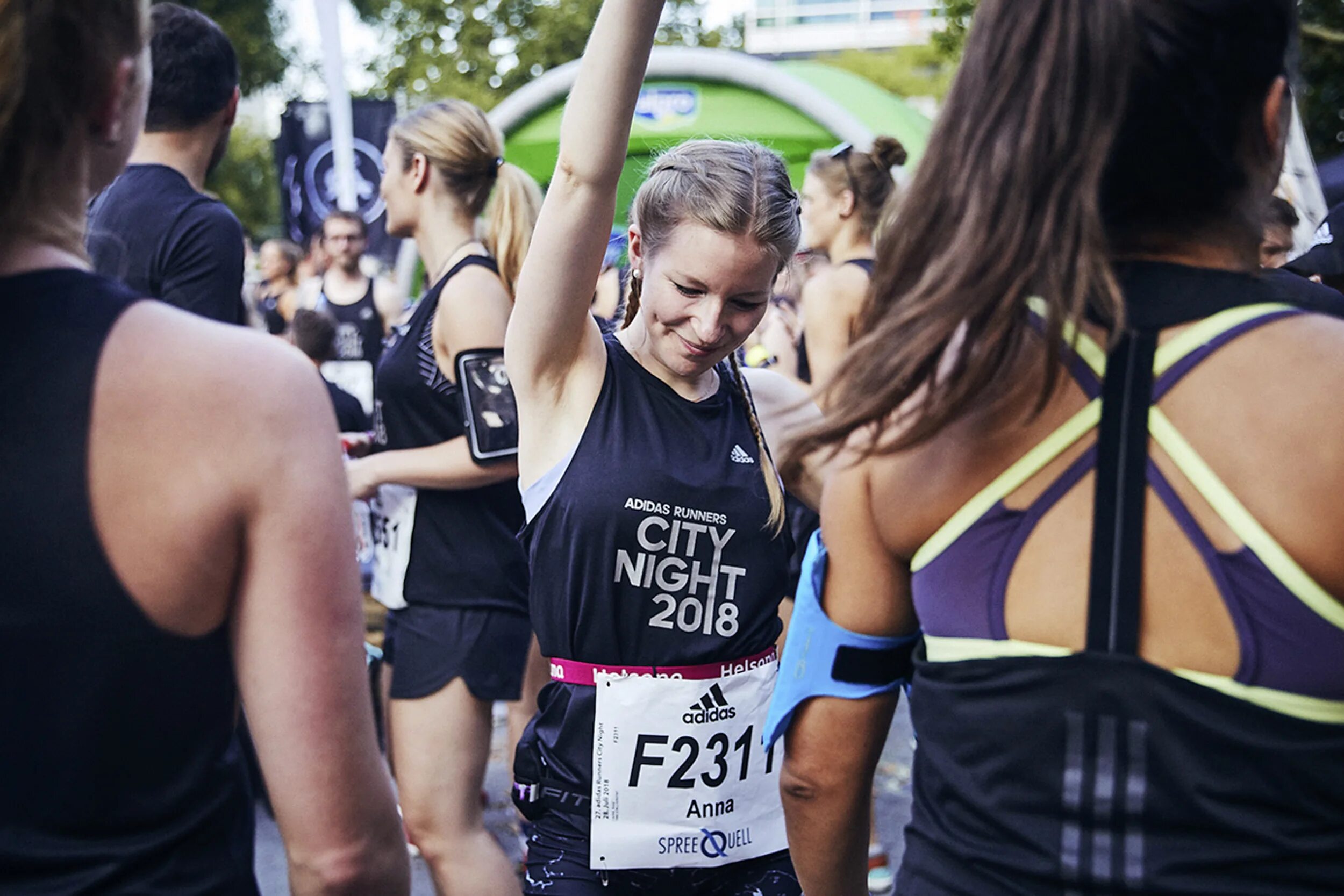 Night runners игра. Night runners когда выйдет. Night runners когда выйдет. Ночной бегун ding. Night runners когда выйдет.