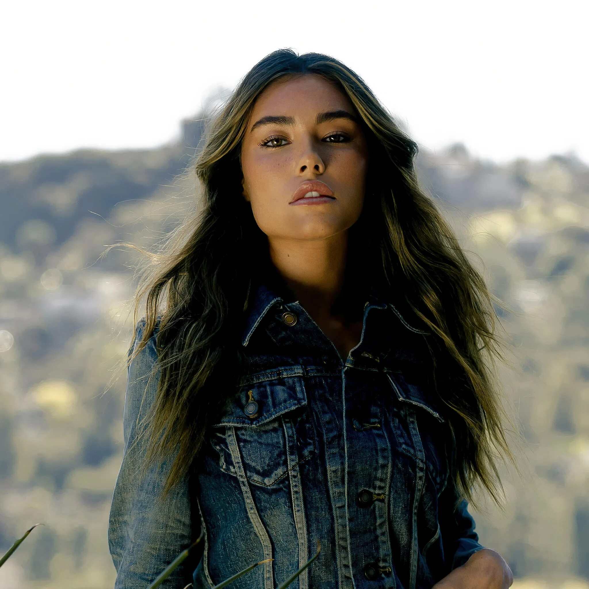 Madison Beer. Madison Beer 2021. Madison Beer обои. Madison Beer Photoshoot. Make you mine mixed madison beer