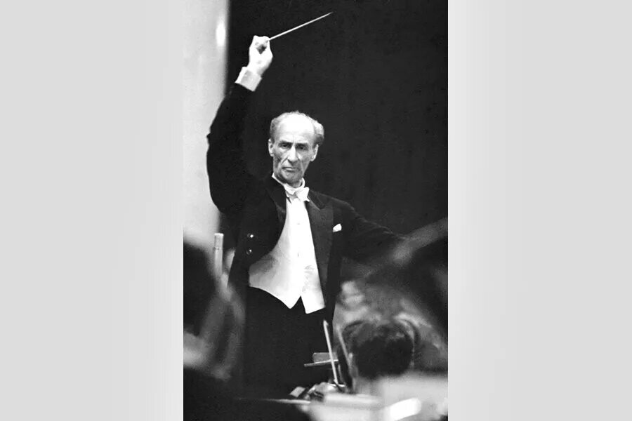 Евгений мравинский дирижер. Мравинский дирижер. Евгений мравинский дирижер. Евгений мравинский (1903-1988). Евгений александрович мравинский советский дирижёр.