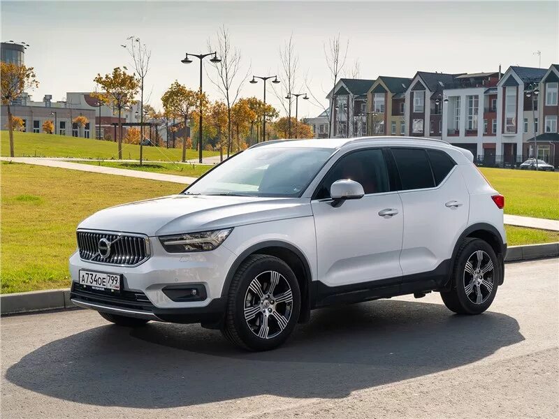 Сх 40. Volvo кроссовер xc40. Volvo 40 xc40. Вольво XC 40 белая. Volvo xc40 2018.