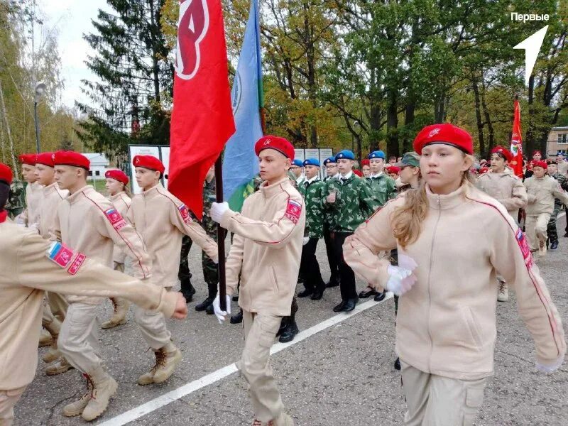 Всероссийская зарница. Патриотические игры ростов на дону. Зарница военно-патриотическая игра. Игра зарница в москве. Зарница продукция казань.