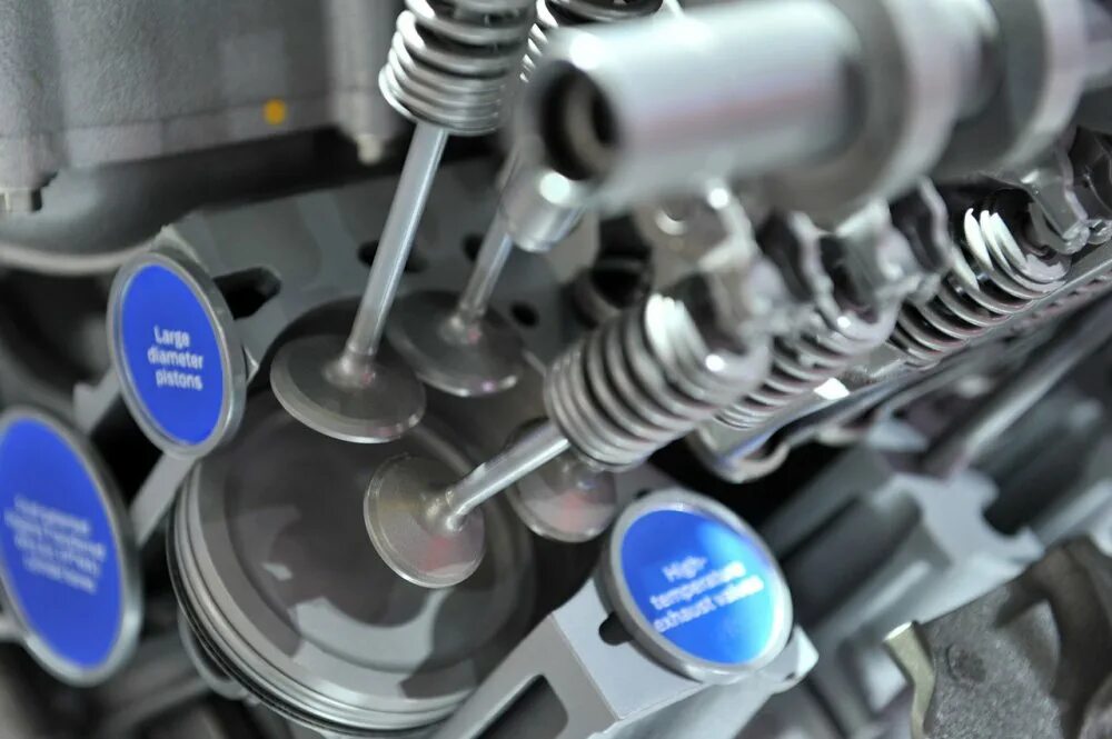 клапана двигателя. как работают клапаны на машине. ход поршня 4 тактного двигателя. клапана двигателя. толкатель клапана логан 8 клапанов.