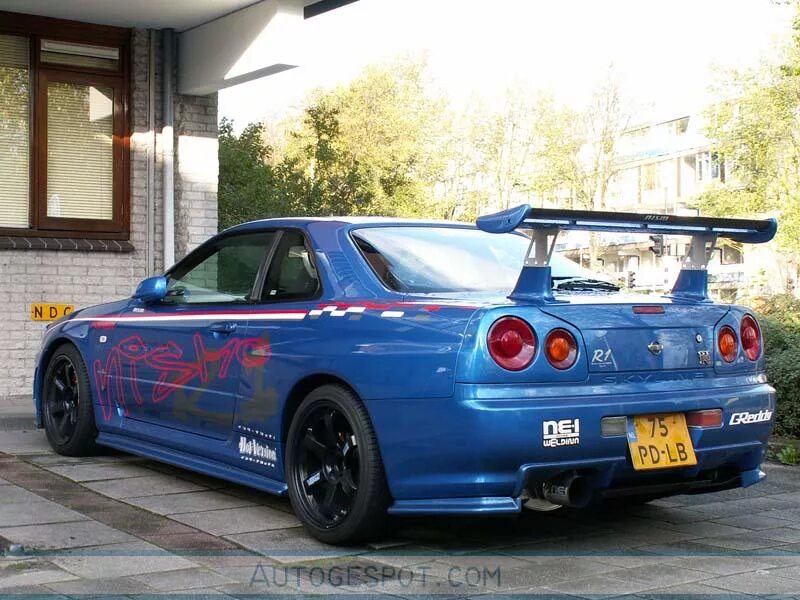 Spec nissan skyline