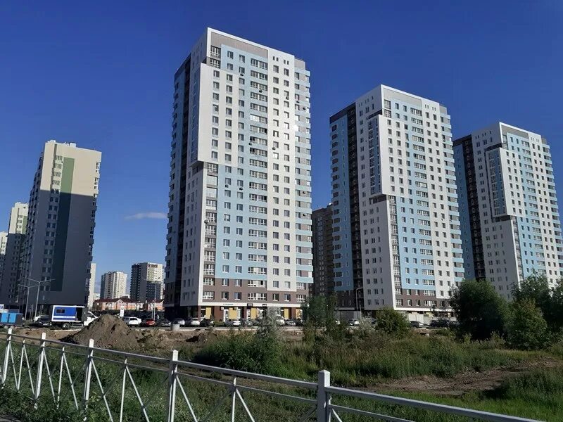 Архитекторов 17 омск. Омск новостройки фото. Новостройки омск. Омск, улица конева, 8. 19 линия 184.