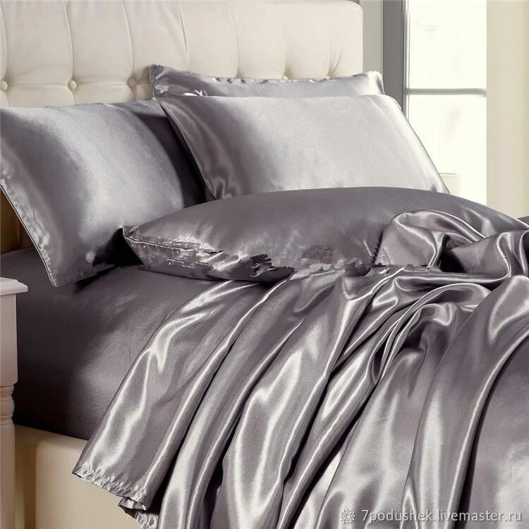 Купить постельное шелк. Satin Sheet Set постельное белье. Шёлковое постельное бельё. Постельное белье из шелка. Постельное белье натуральный шелк.