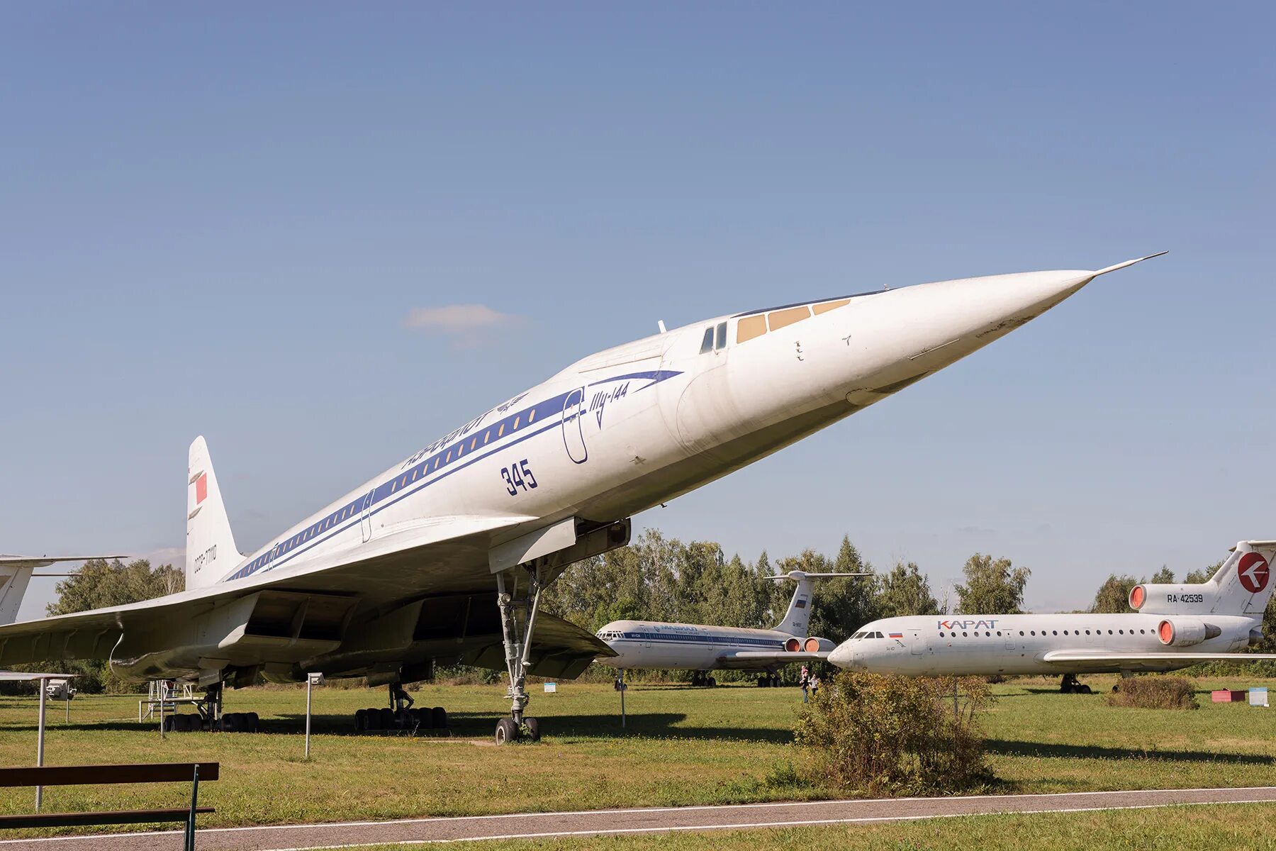 Ту-144 пассажирский самолёт. Ту-144 сверхзвуковой. Сверхзвуковой пассажирский самолет ту-144. Реактивный пассажирский самолет ту 144. Скорость самолета ту 144