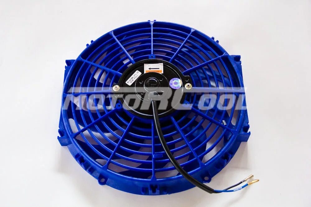 RC-u0105 вентилятор конденсатора. RC-u0105 12 12v, 80w, Push. Вентилятор (12", 12v, 80w, Push) для автомобильного кондиционера. Вентилятор осевой 12" 12v Pull 80w TERRAFRIGO.