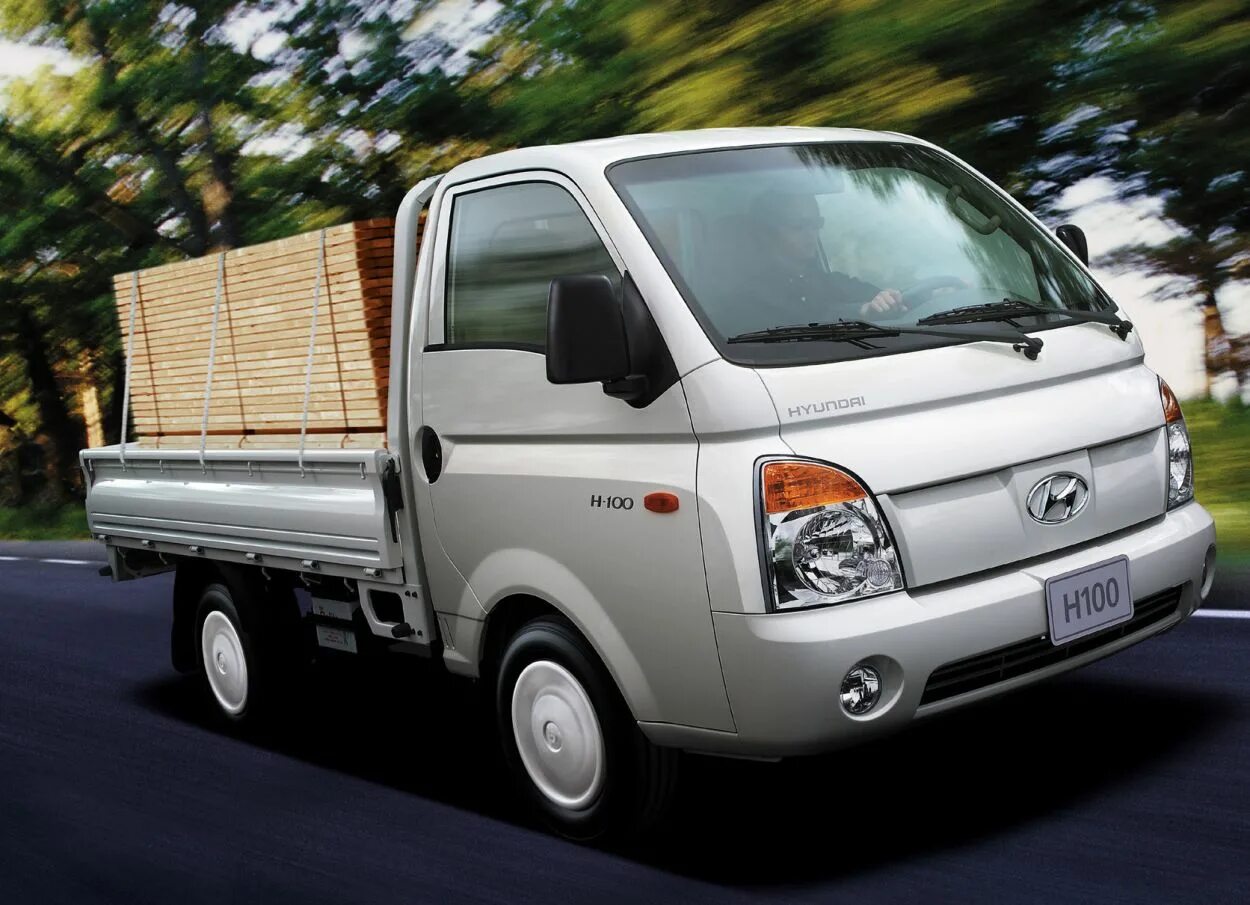 Грузовой автомобиль хендай. Hyundai h100 Porter. Хендай h100 Портер. Hyundai Porter 2. Hyundai h100 Porter 2.