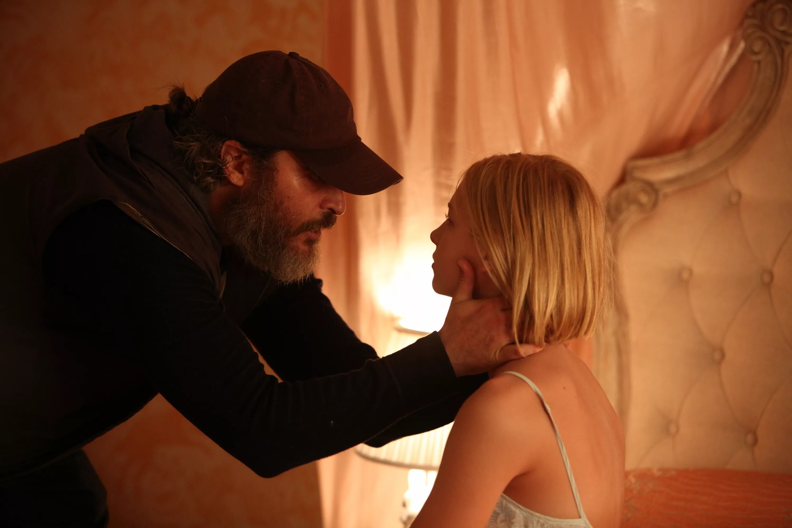 You were never really there. Тебя никогда здесь не было (you were never really here), 2017. хоакин феникс тебя никогда здесь не.