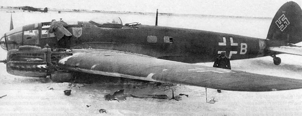 Kg 55. Хейнкель 115. Хенкель бомбардировщик. Kg 55. Хенкель бомбардировщик 111.