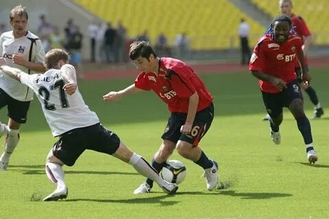 Футбол чемпионат 2005