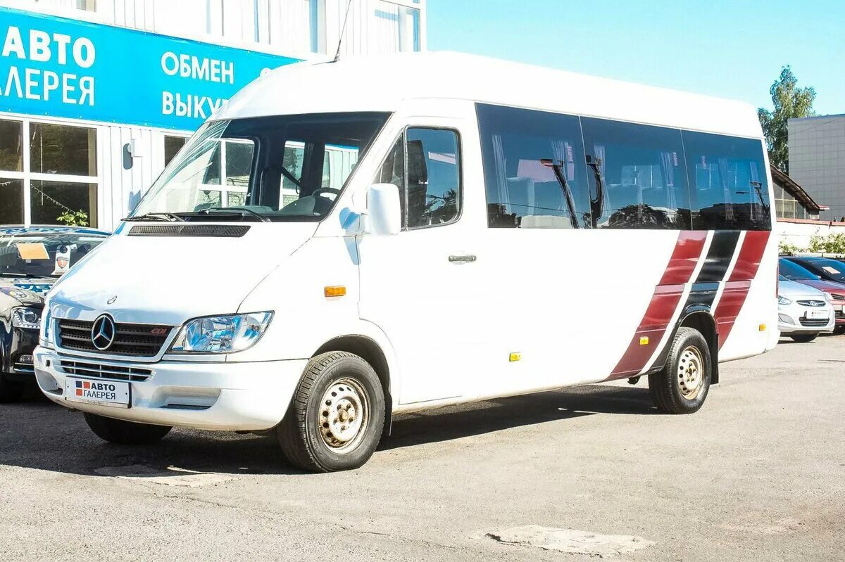 Продажа спринтер россии. Mercedes Sprinter 2004. Мерседес 313 CDI 2004. Спринтер 2004г. Микроавтобус 2004 Мерседес 113.