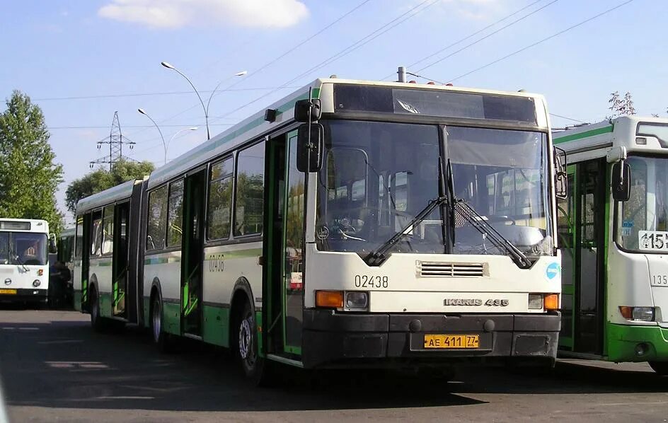 луганск автобусный парк. королёв автобус. 2 автобусный парк челябинск. 2. 4 автобусный парк.