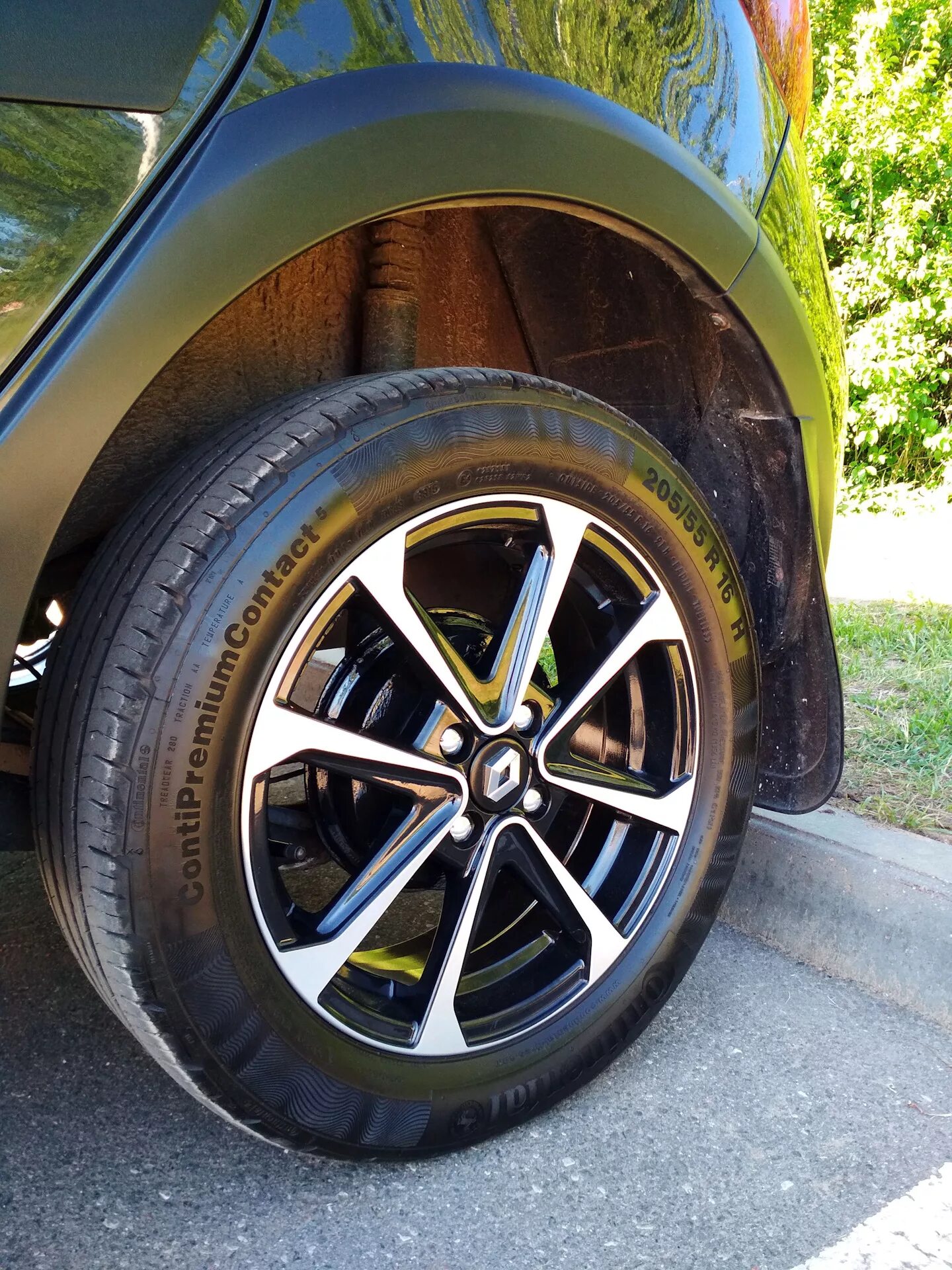 Диски renault sandero stepway r15. Диски r16 renault stepway. Renault sandero stepway диски 16. Диски r16 sandero stepway. Диски renault sandero stepway r16.