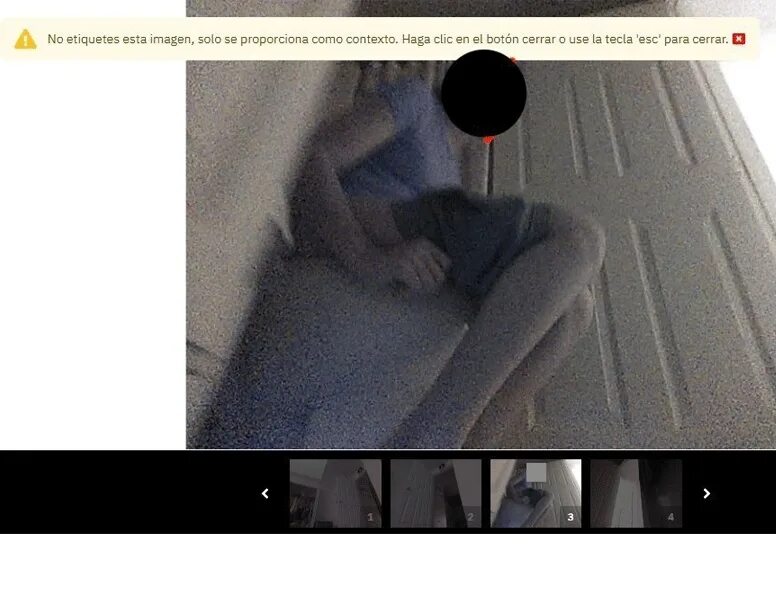 Скандальные фото. Робот пылесос фотографирует людей. Снимки с камеры робота пылесоса. Робот пылесос девушка с камерой. Интимные снимки.